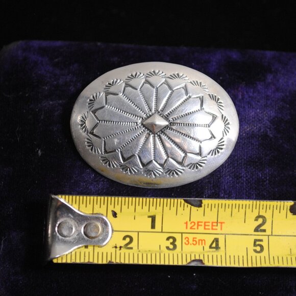 Vintage Navajo Concho Sterling Silver Brooch - Picture 8 of 9